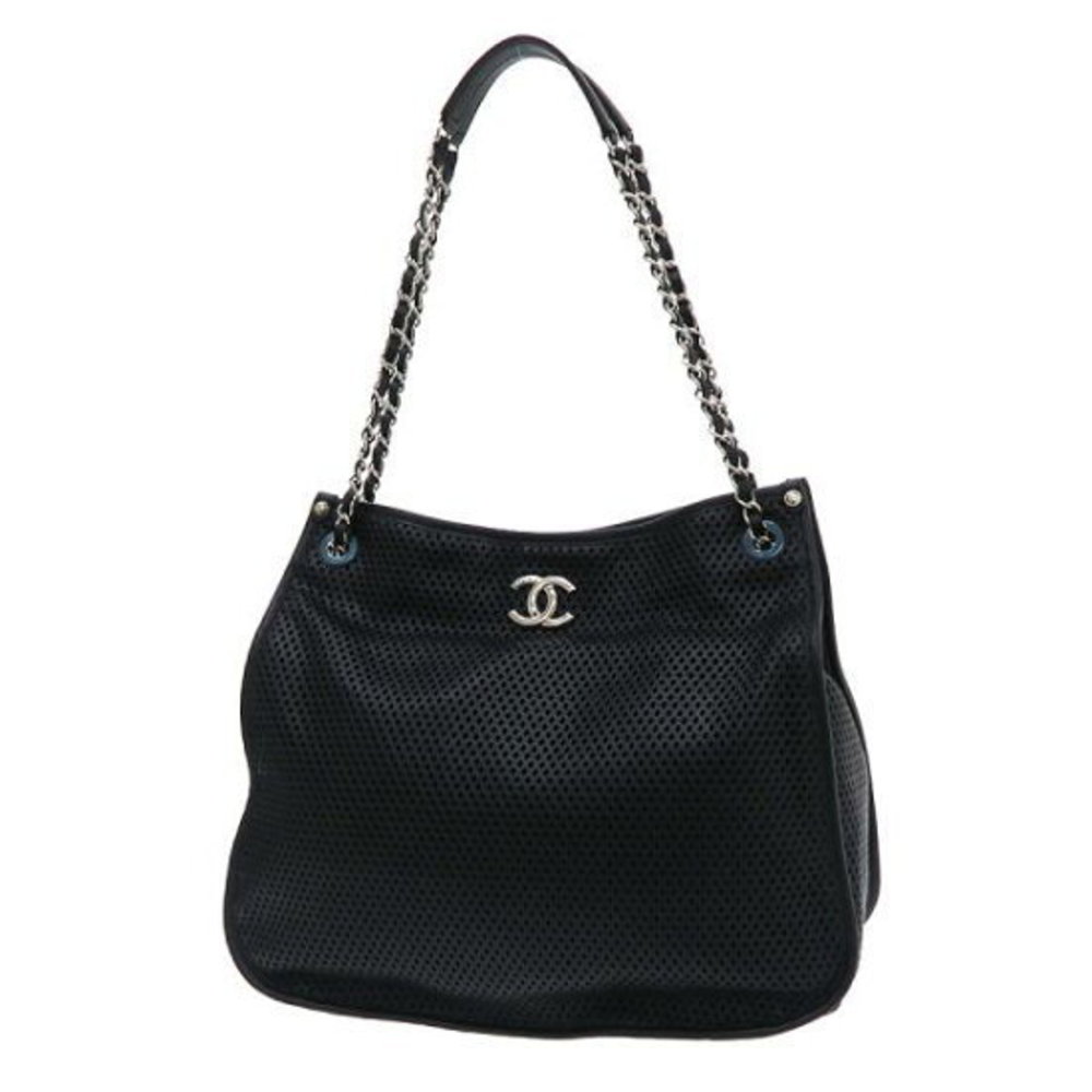 Chanel punching chain Shoulder Bag
